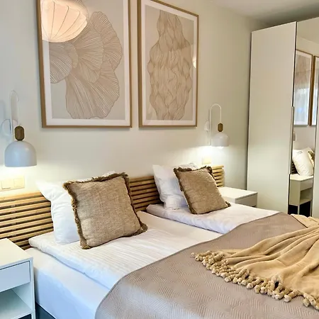 Odnowa M16 Basen I Jacuzzi * Dziwnów