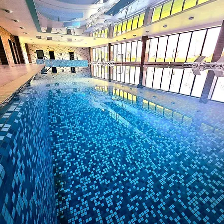 Odnowa M16 Basen I Jacuzzi