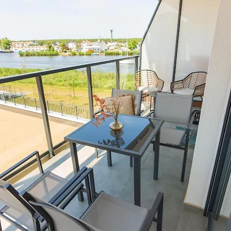 Odnowa M16 Basen I Jacuzzi *