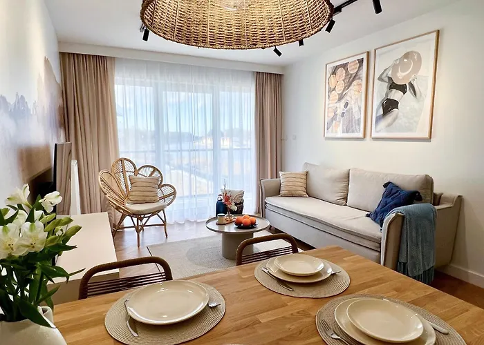 Odnowa M16 Basen I Jacuzzi *