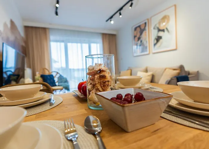 Odnowa M16 Basen I Jacuzzi * Dziwnów