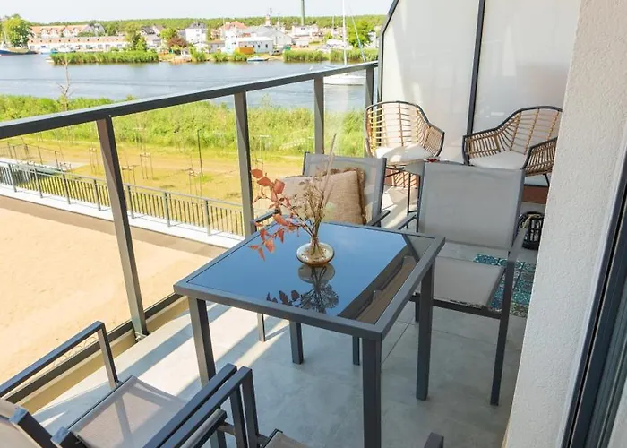 Odnowa M16 Basen I Jacuzzi *